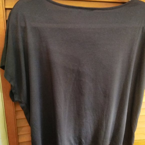 🔥 CLOSING SALE PLUS BUTTERFLY BLUE BEADED TIE-FRONT SHIRT SZ 18/20 - Picture 4 of 6